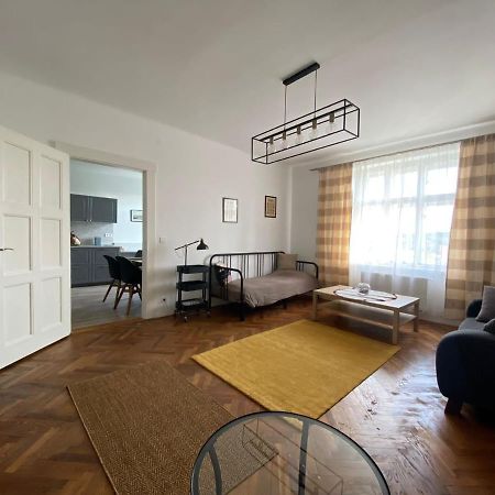Apartman Xaveriova Praga Exterior foto